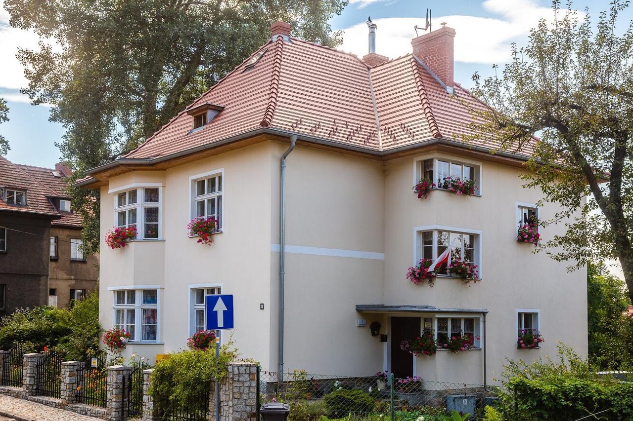 Apartamento Dom Pod Rybia Skala Jelenia Góra Exterior foto