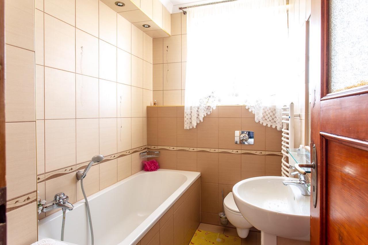 Apartamento Dom Pod Rybia Skala Jelenia Góra Exterior foto